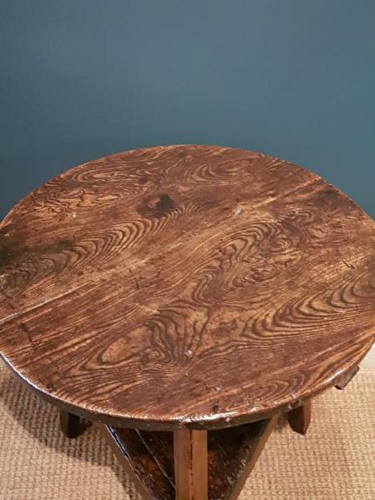 George II Elm Cricket Table - Image 2