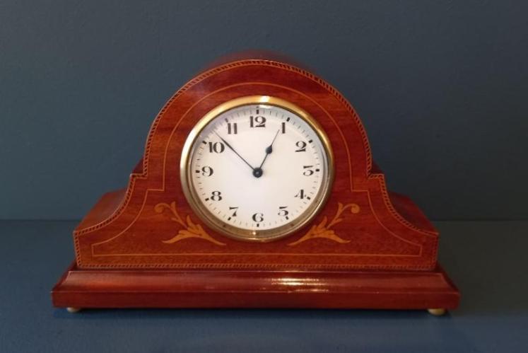 Edwardian Period Inlaid Arched Top Mantel Clock - Image 7