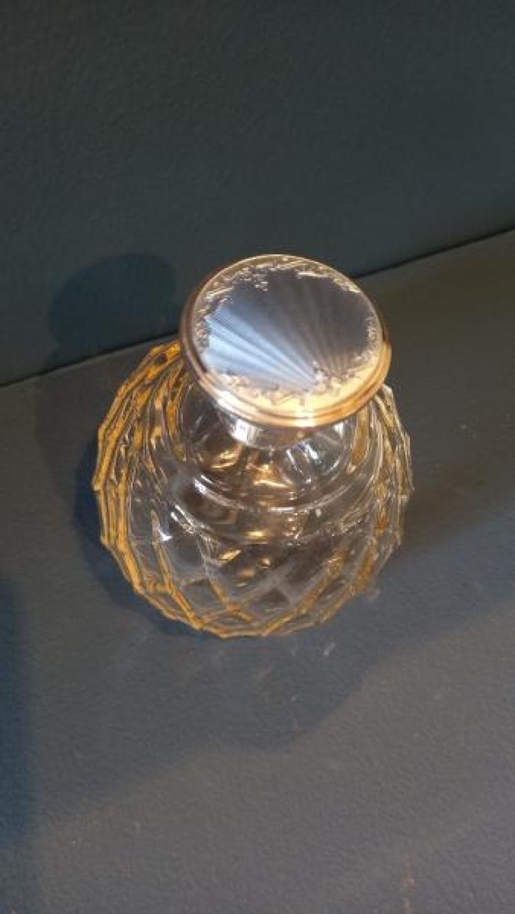 George V Silver & Pale Blue Enamel Scent Bottle - Image 7