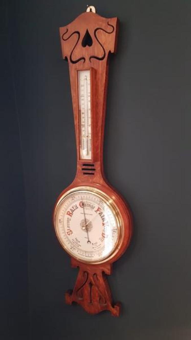 Arts and Crafts Oak Hull Barometer - Image 2