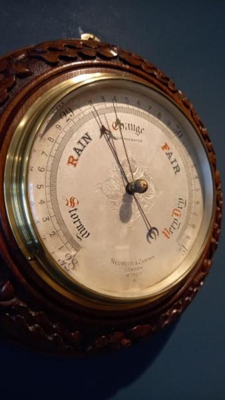 Mid Victorian Acorn Leaf Negretti & Zambra Barometer - Image 2