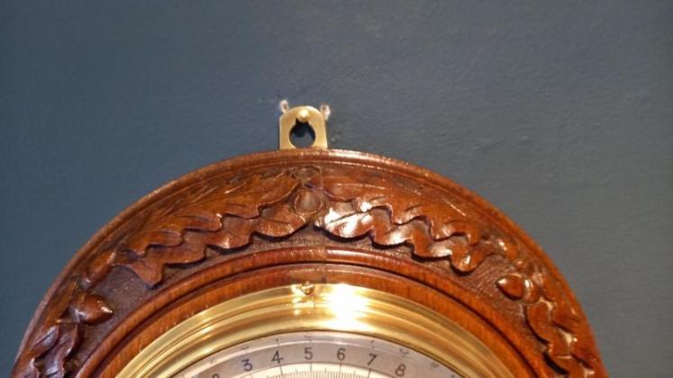 Mid Victorian Acorn Leaf Negretti & Zambra Barometer - Image 6