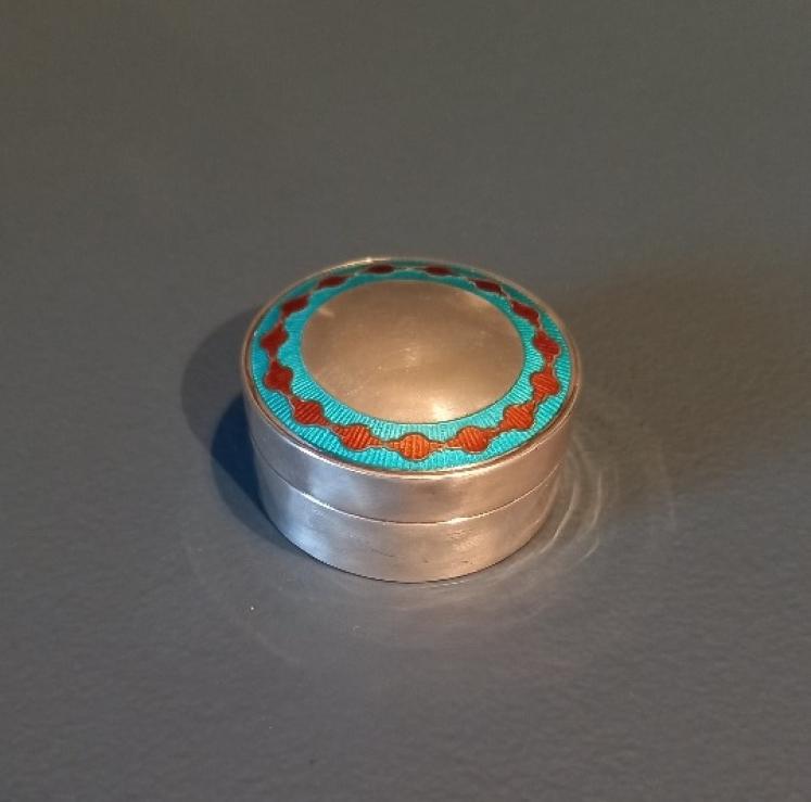 Unusual Edwardian Silver & Turquoise Enamel Pill Box - Image 1