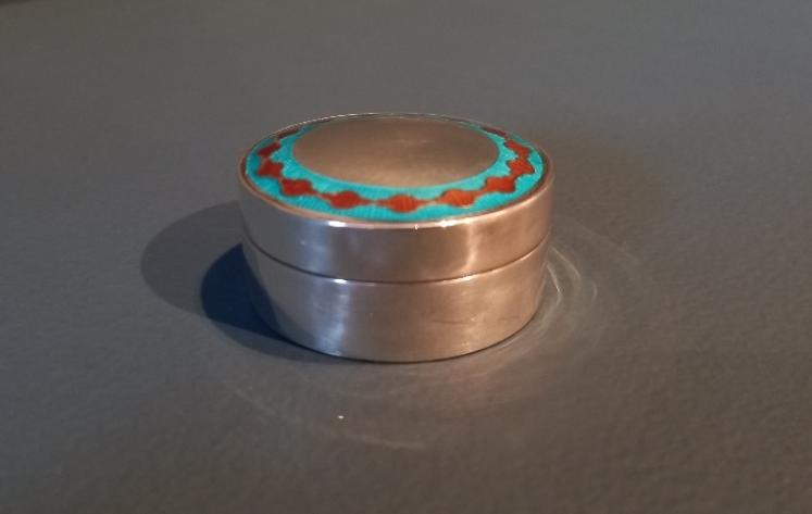 Unusual Edwardian Silver & Turquoise Enamel Pill Box - Image 6