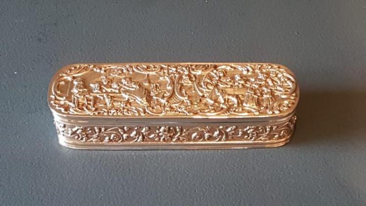 Fine Quality Victorian Silver Table Box  - Image 1