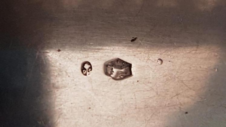 Fine Quality Victorian Silver Table Box  - Image 4