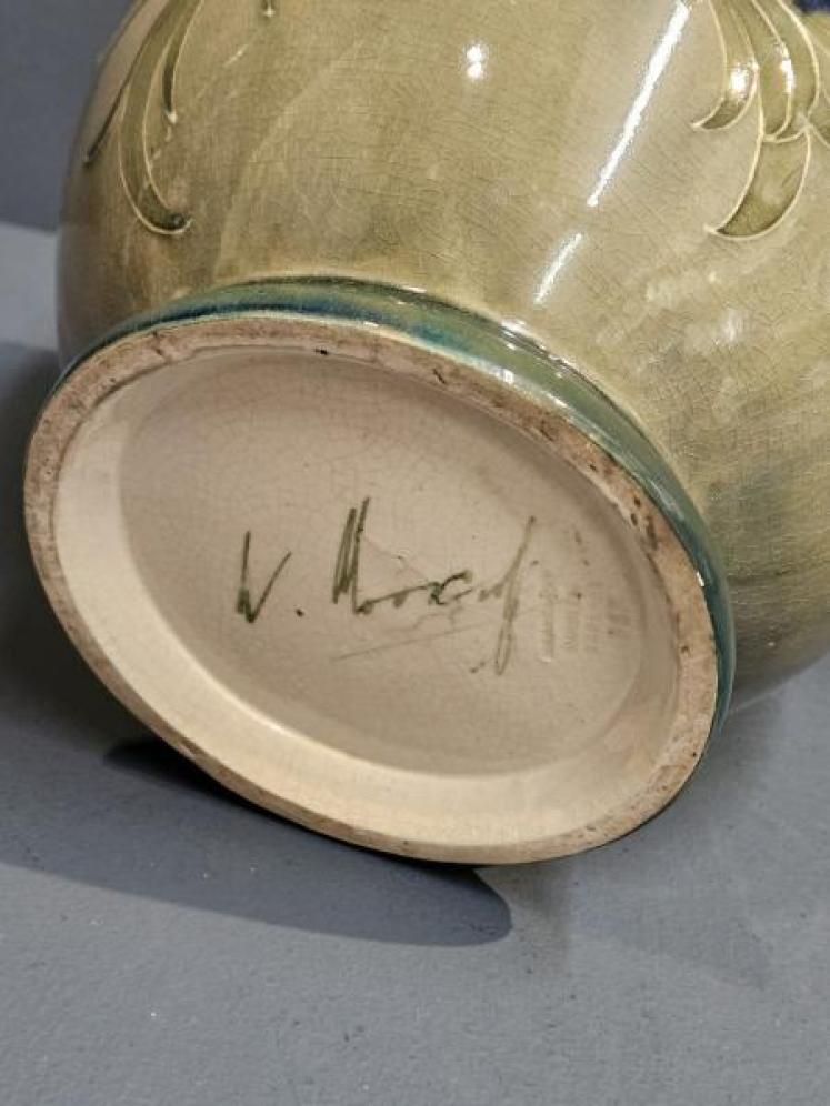 Moorcroft Florian Jardiniere - Image 4