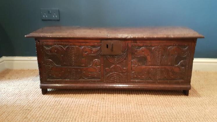 Outstanding Early Oak Six Plank Coffer  - Image 1