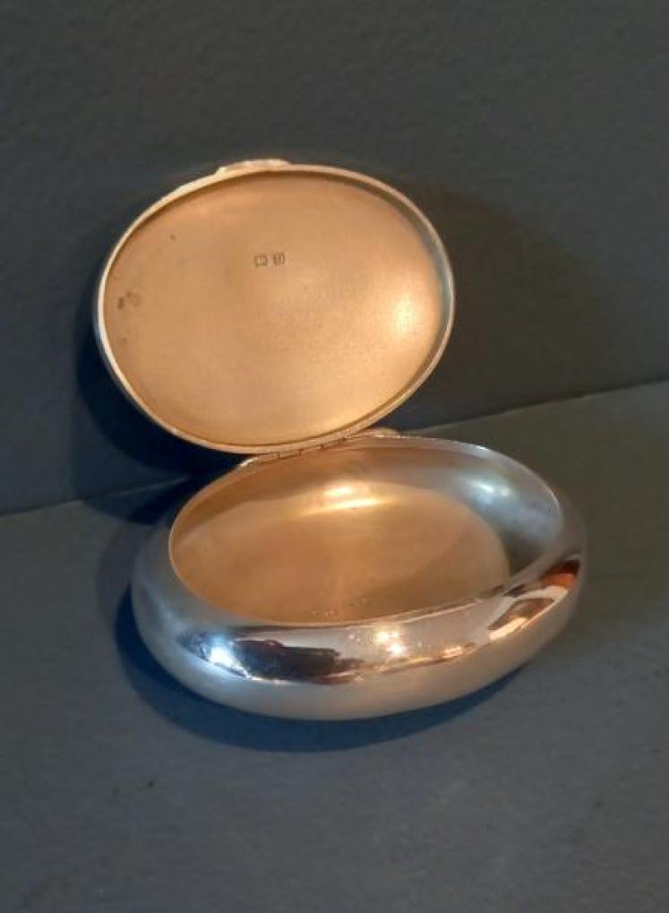 George V Silver 'Pebble' Table Snuff - Image 3