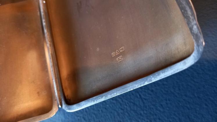 George V Silver Curved Cigar Case - Image 4