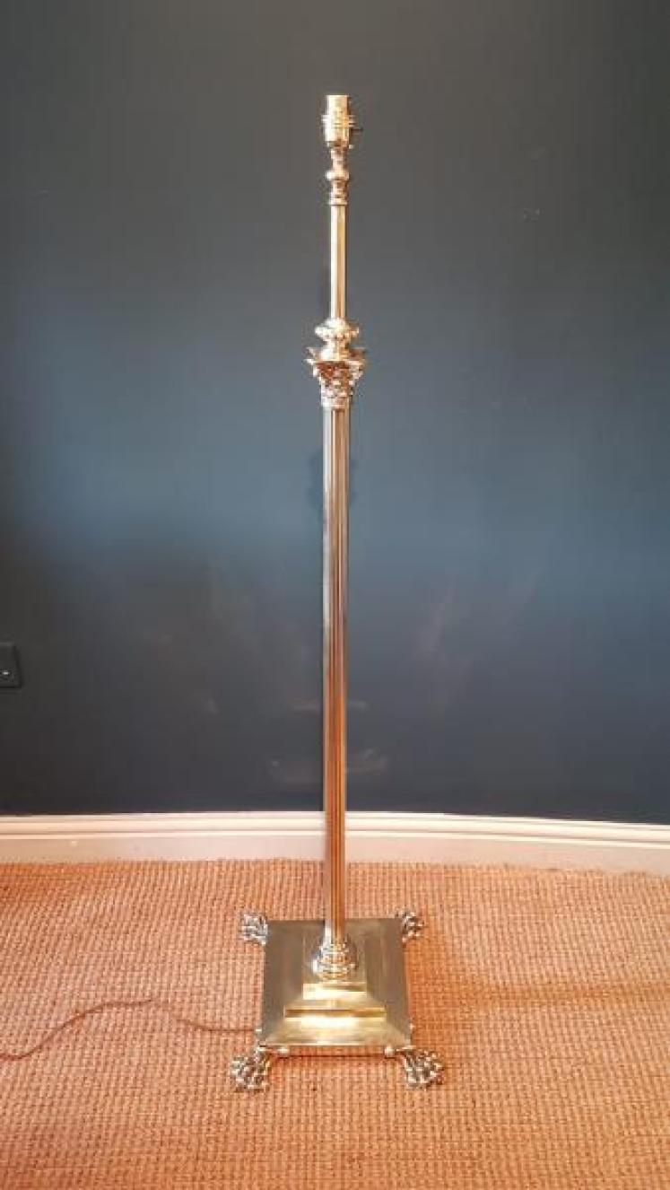 Edwardian Cast Brass Corinthian Column Lamp Standard - Image 2
