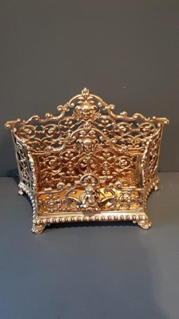 Superb Victorian Cast Brass Letter Rack - Image 3