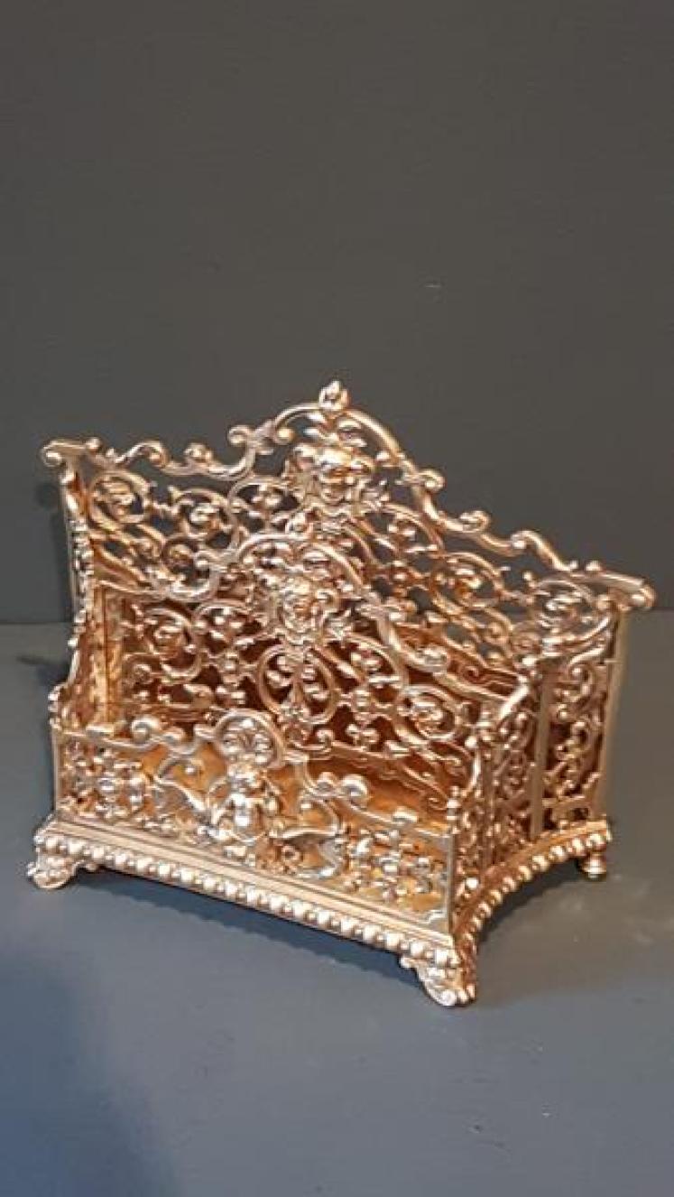 Superb Victorian Cast Brass Letter Rack - Image 5