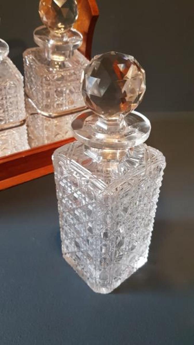 Victorian Oak and Silver Plate Three Bottle Tantalus - Image 5