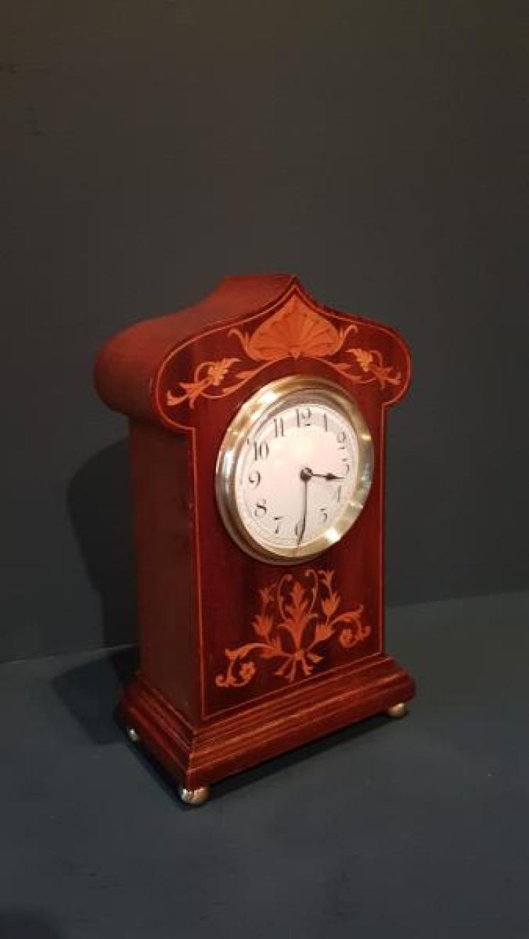 Fine Quality Inlaid Mahogany Mantel Clock - Image 7