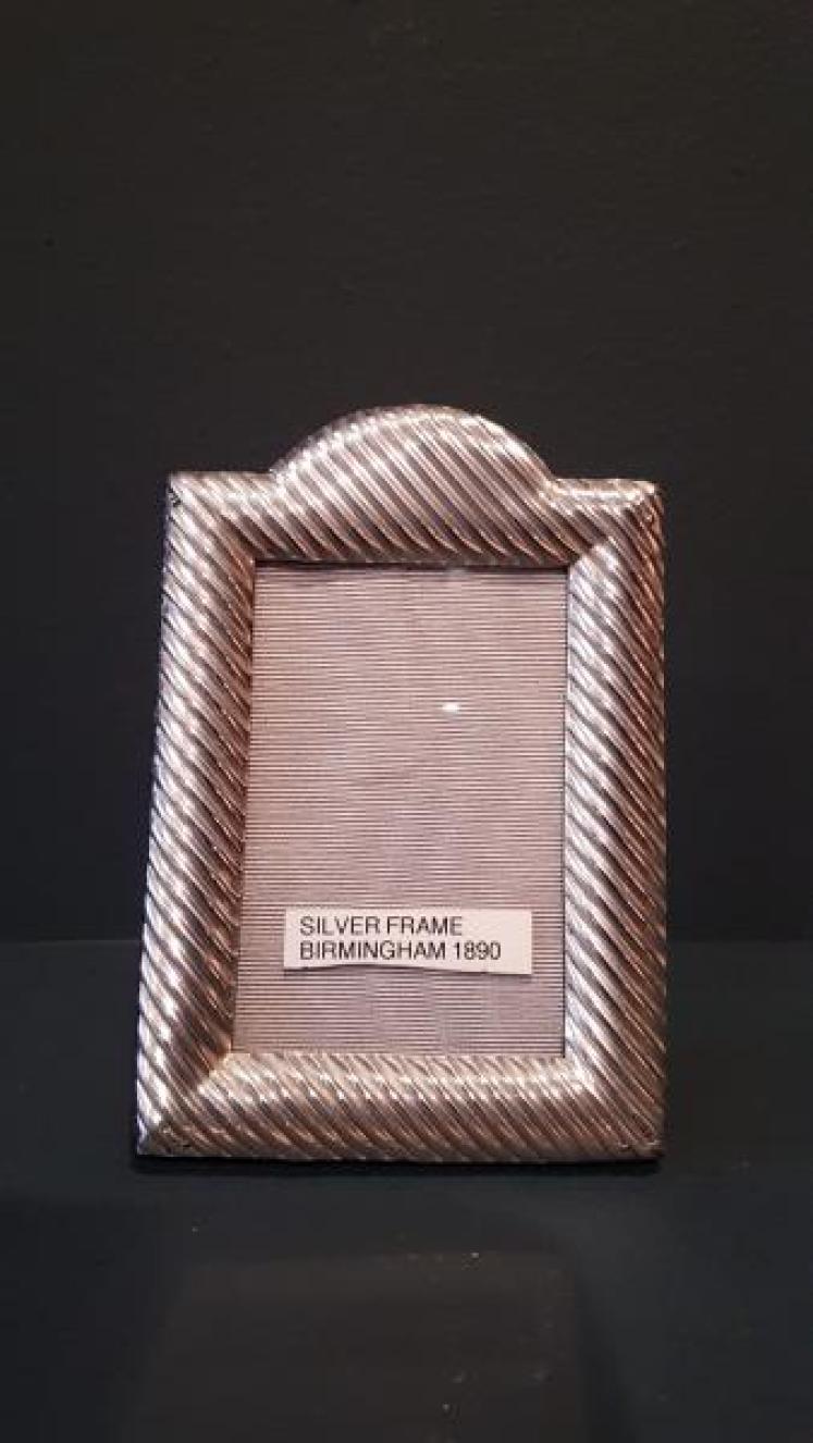 Victorian Silver Photo Frame - Image 1
