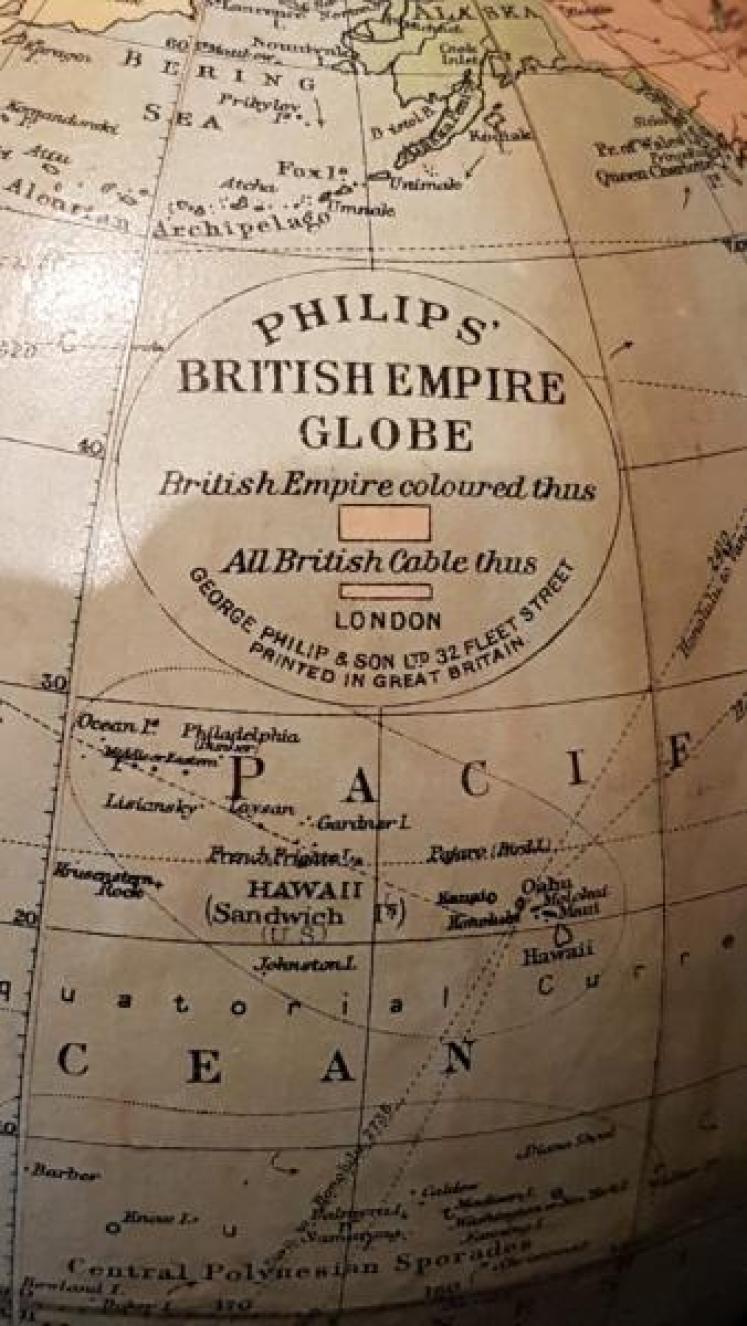 1930's Philips 8" Terrestrial Globe - Image 3