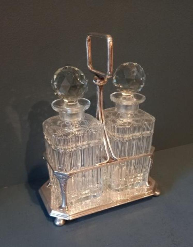 Victorian Silver Plated Two Bottle Decanter Stand  - Image 2