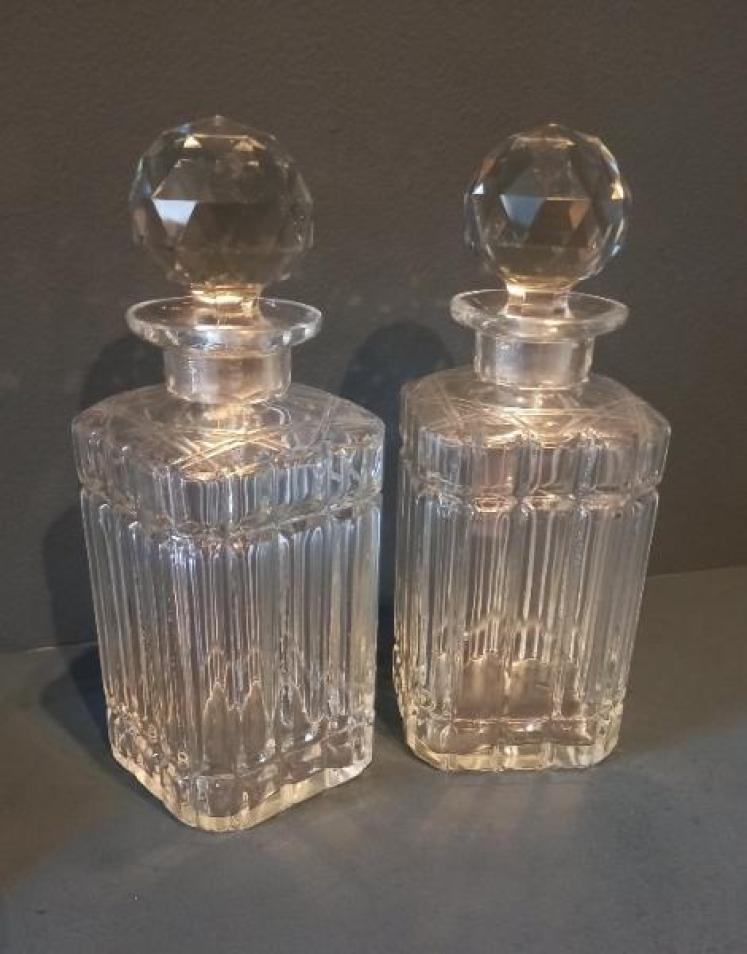 Victorian Silver Plated Two Bottle Decanter Stand  - Image 3