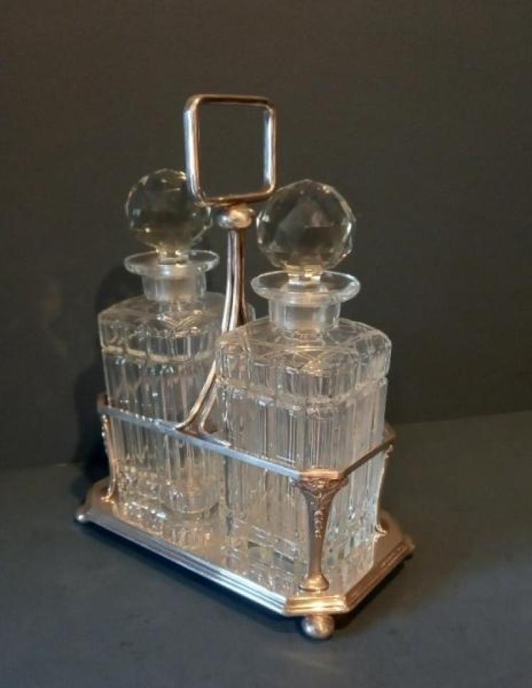 Victorian Silver Plated Two Bottle Decanter Stand  - Image 7