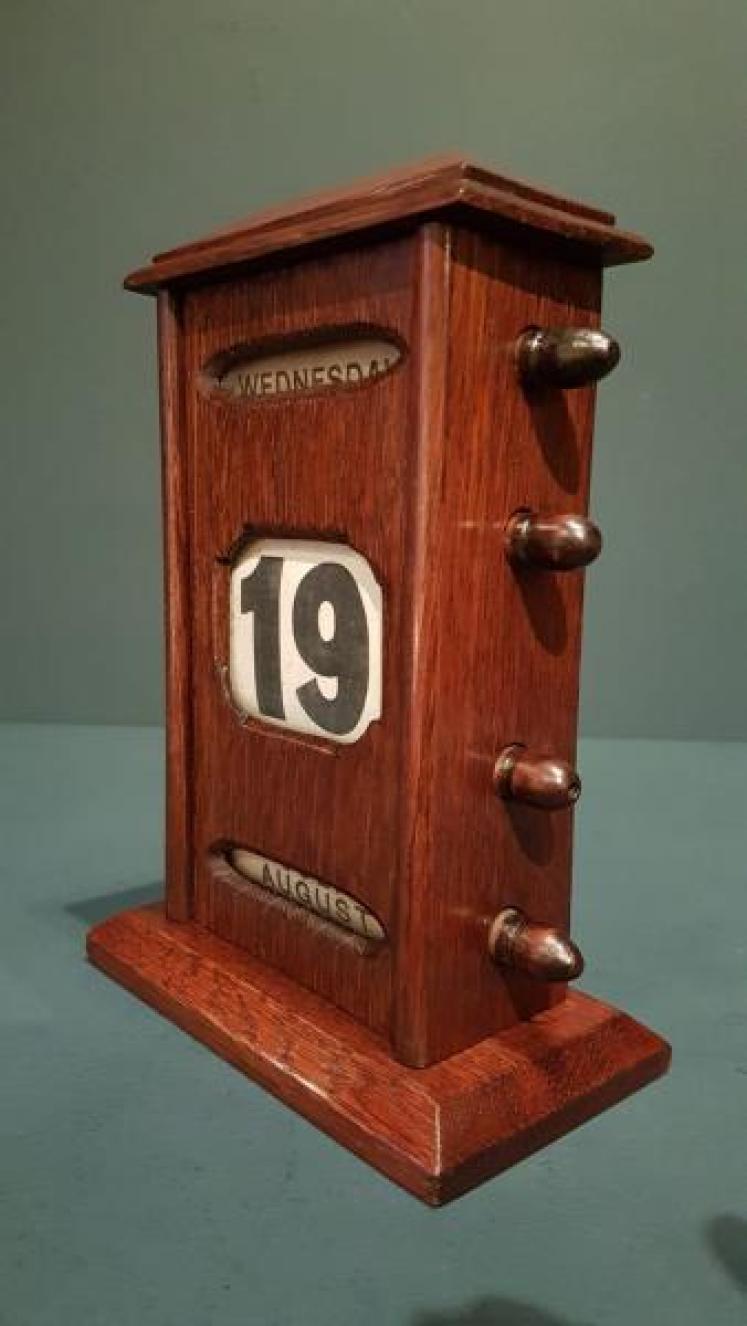 Edwardian Solid Oak Perpetual Desk Calendar - Image 6