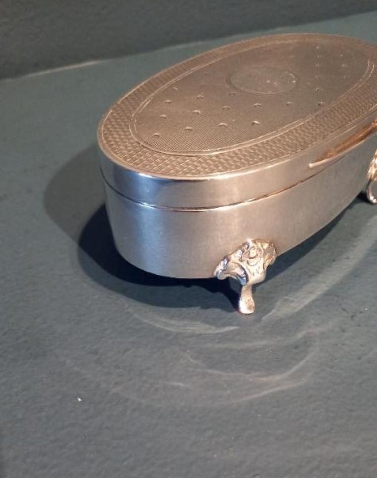George V Silver Oval Ring Box - Image 2