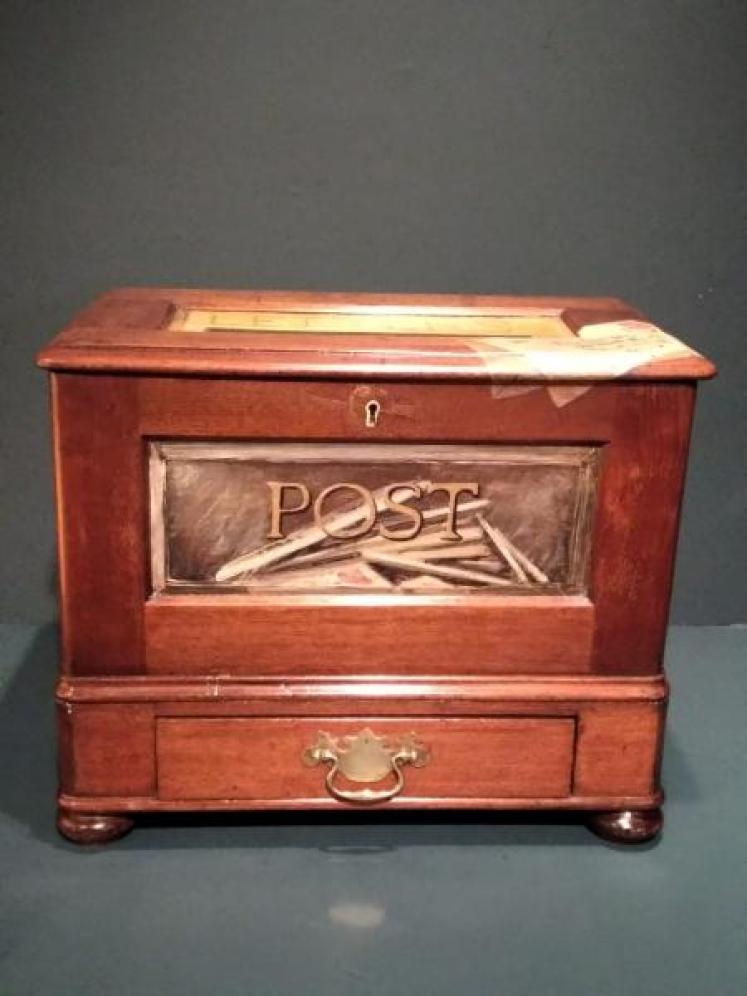 Unusual Victorian Painted Mahogany Post Box - Image 2