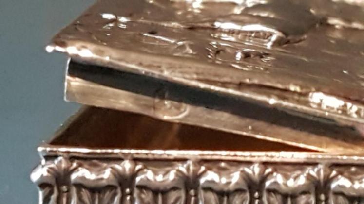 Late Victorian Silver Table Box - Image 3
