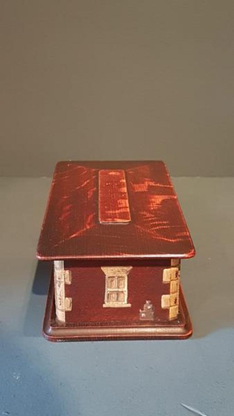 Victorian Oak Painted Country House Box - Image 2