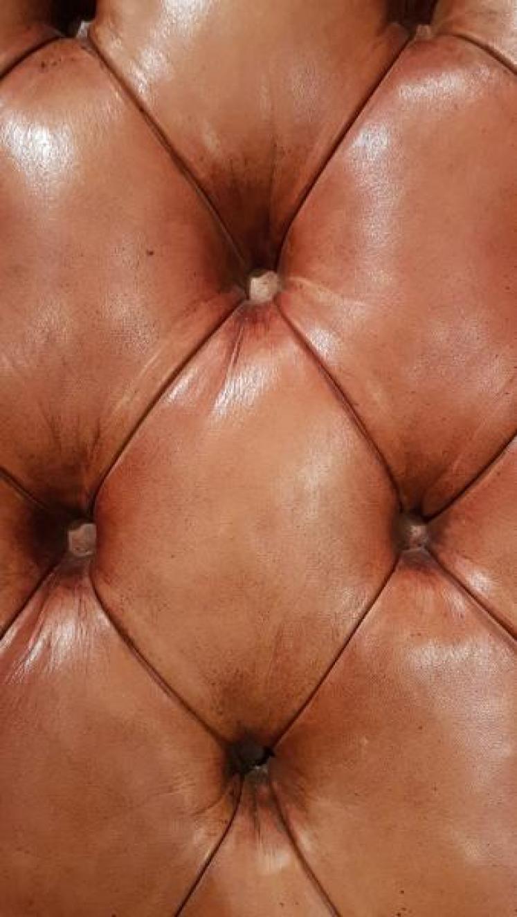 Edwardian Tan Leather Wing Back Arm Chair - Image 5