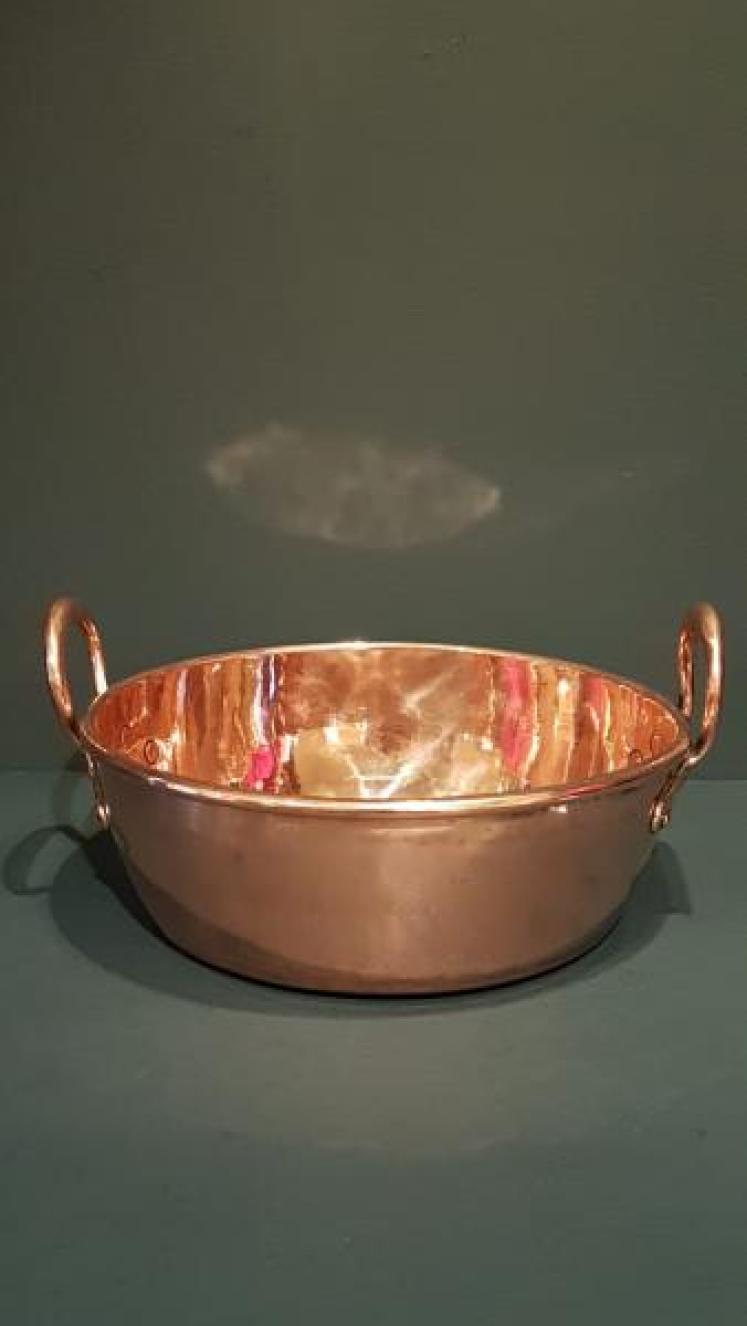 Early Victorian Copper Cream Pan - Image 2