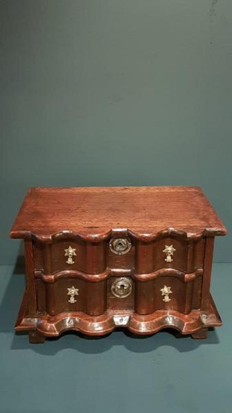 George I Oak Table Top Chest  - Image 3