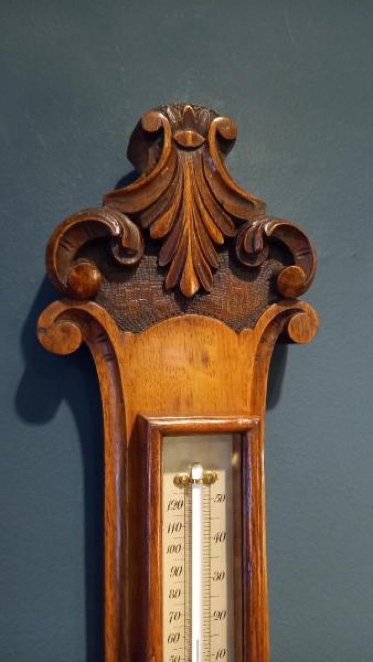Small Victorian Polished Oak Banjo Barometer - Image 4