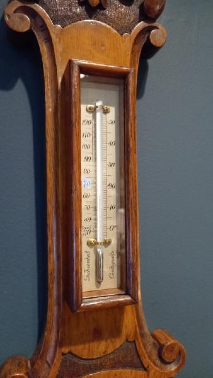 Small Victorian Polished Oak Banjo Barometer - Image 5