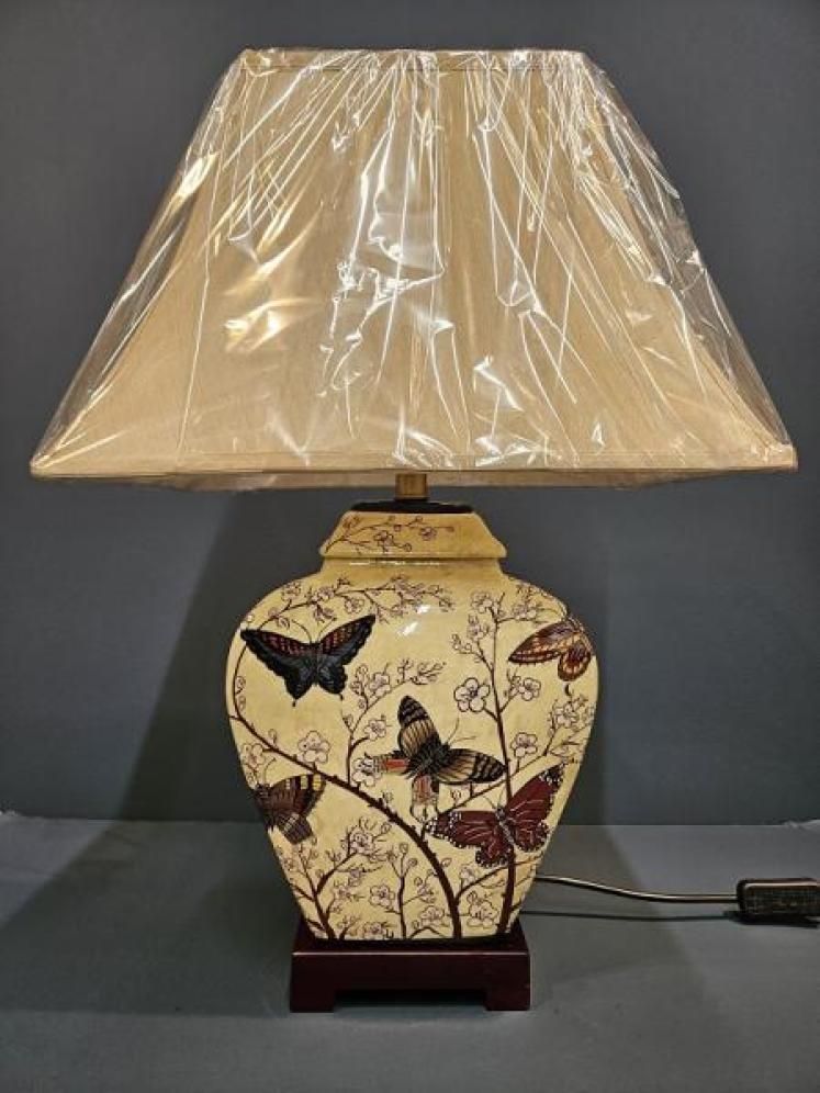 Porcelain Lamp with Butterfly and Blossom Design and Shade - Image 1