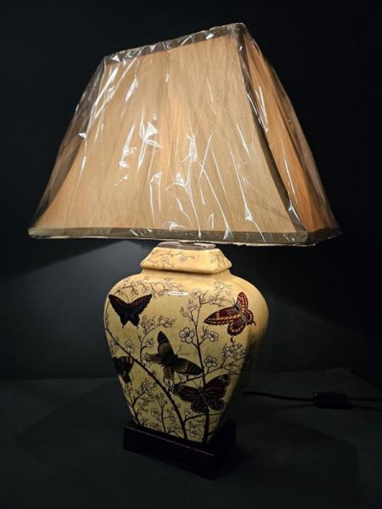 Porcelain Lamp with Butterfly and Blossom Design and Shade - Image 7