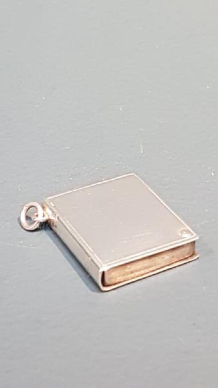 Fine Quality George V Silver Book Stamp Case - Image 1