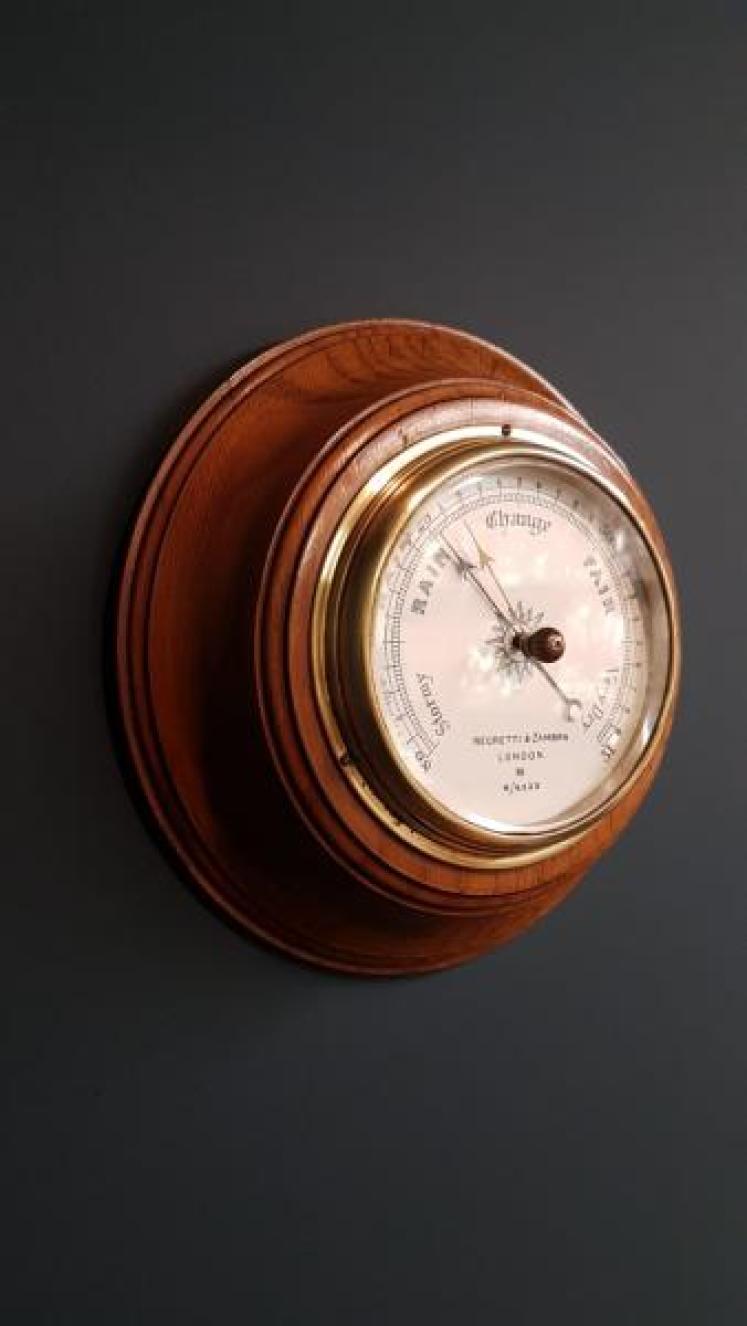 Victorian Golden Oak Cased Negretti and Zambra Barometer - Image 2
