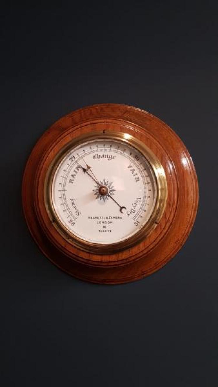 Victorian Golden Oak Cased Negretti and Zambra Barometer - Image 6