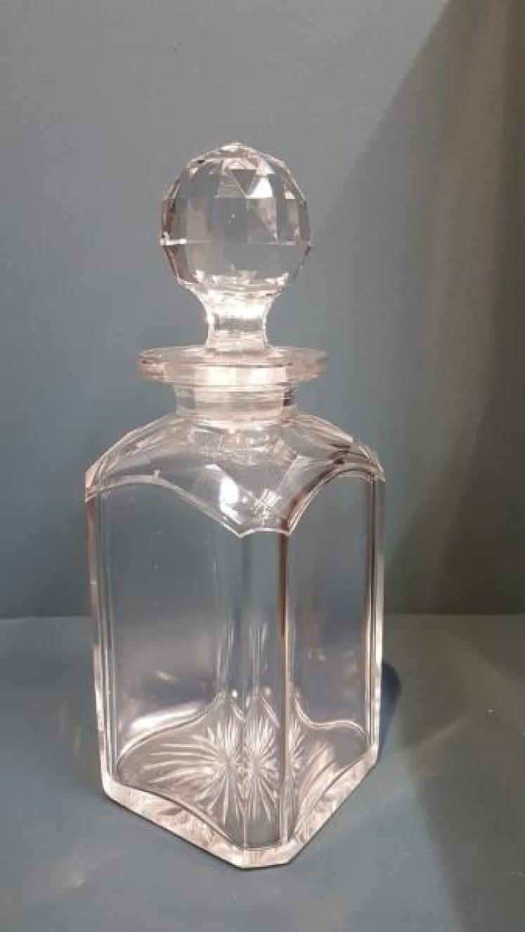 Fine Quality Victorian Walnut Decanter Box - Image 5