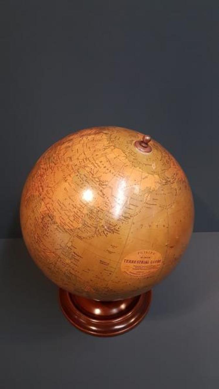 1930's Phillips 14" Plaster Terrestrial Globe - Image 3