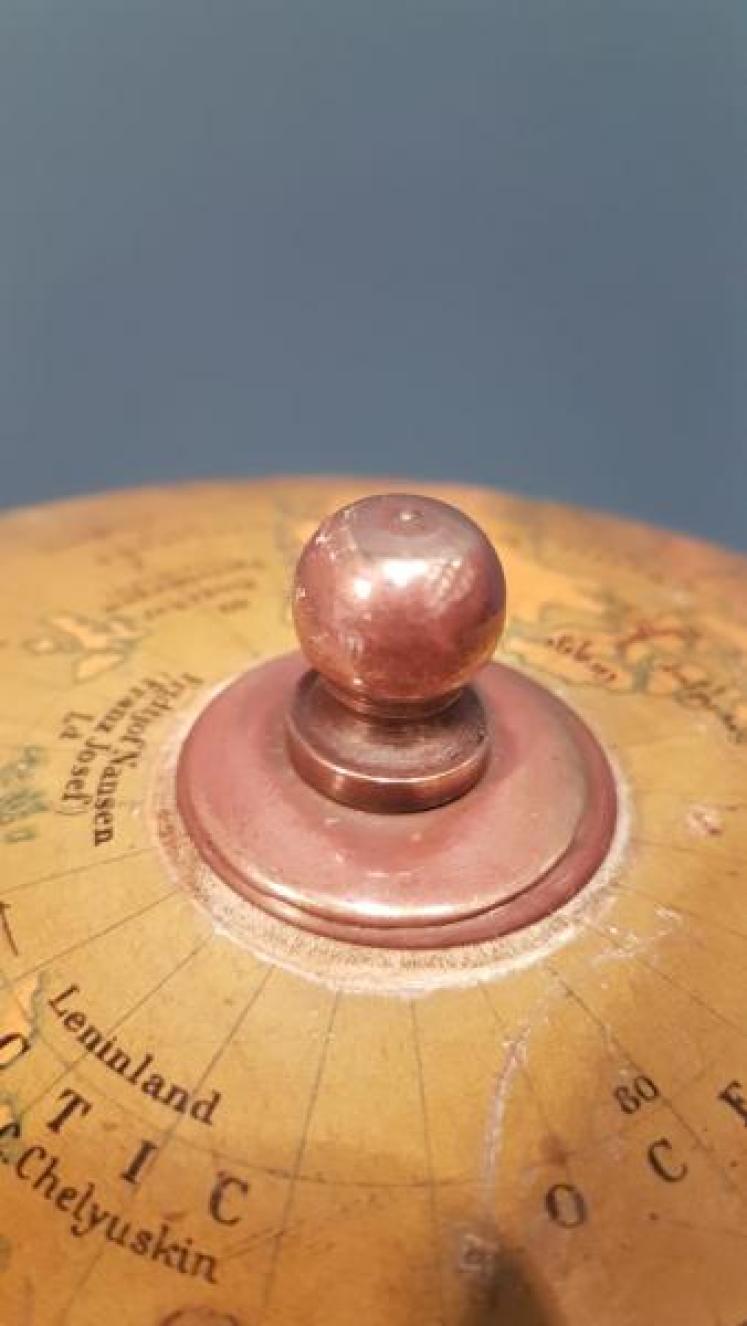 1930's Phillips 14" Plaster Terrestrial Globe - Image 4