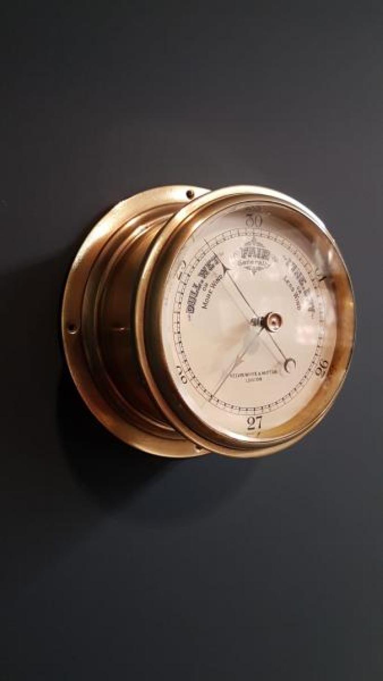 Edwardian London Made Ships Bulkhead Barometer - Image 6