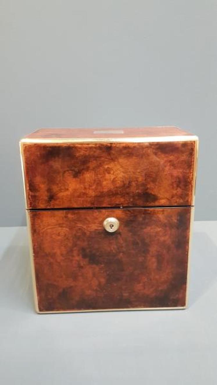 Superb Victorian Burr Walnut Tantalus Box - Image 6