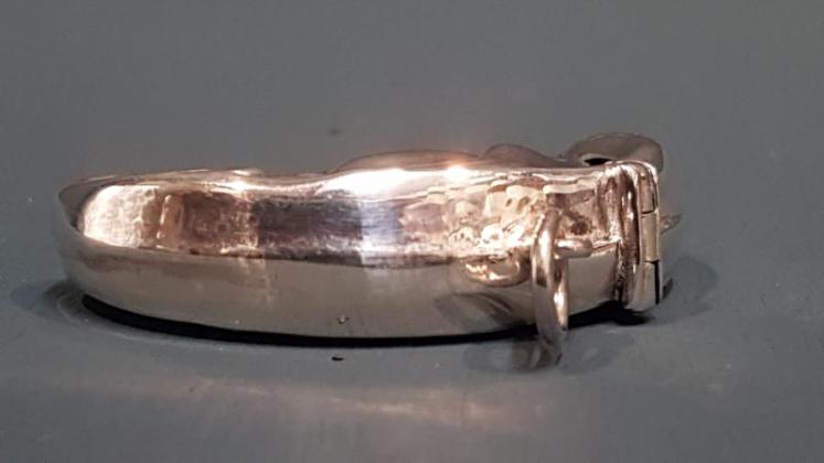 Silver Man in the Moon Vesta Case - Image 3