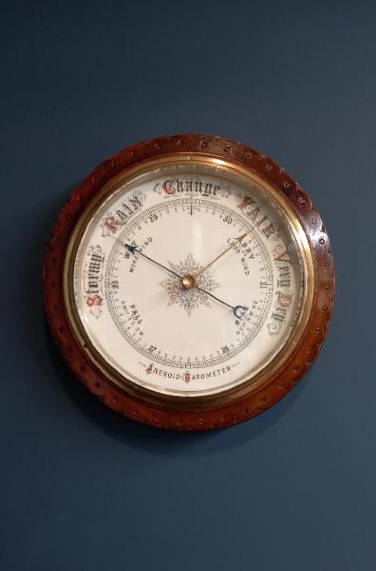 Mid Victorian 10" Porcelain Dial Aneroid Barometer - Image 6