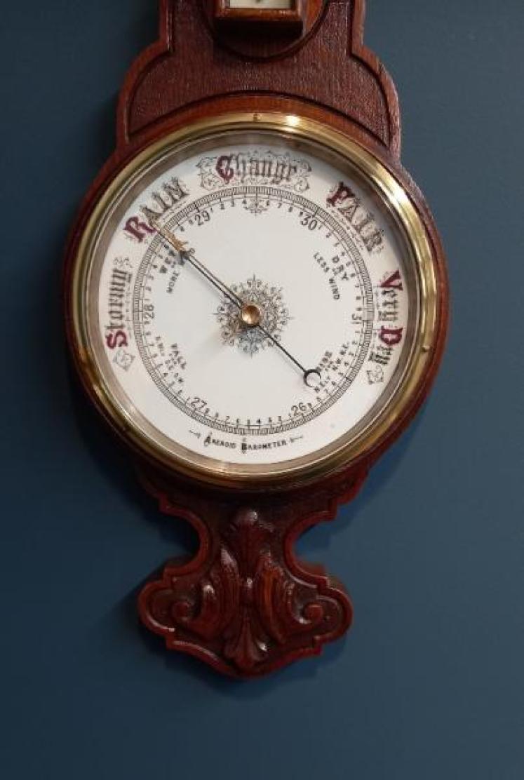 Victorian Polished Oak Porcelain Dial Banjo Barometer - Image 2