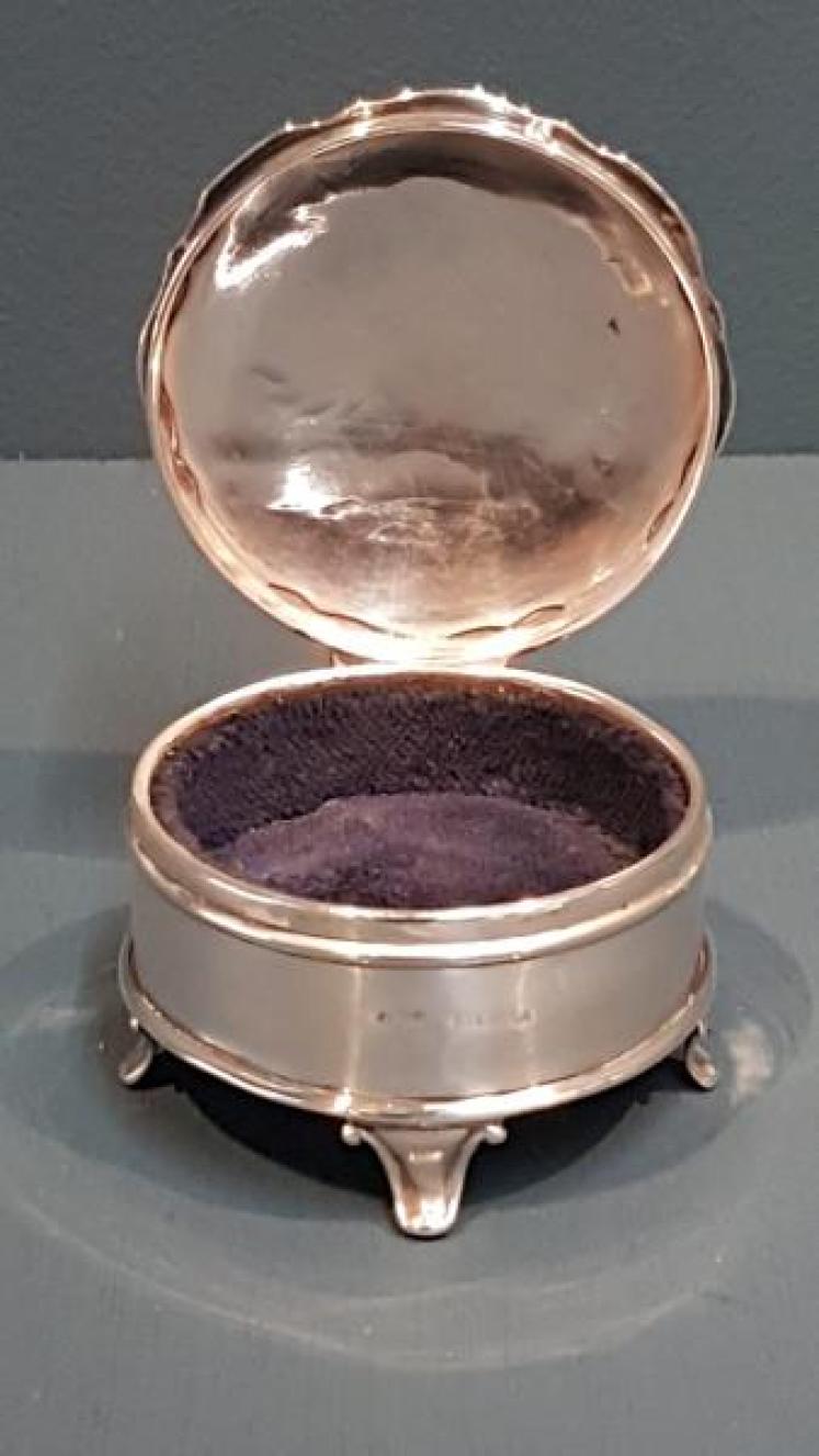 George V Silver Ring Box - Image 3