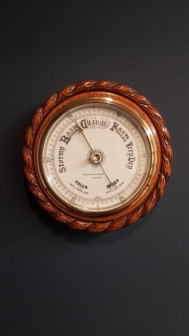 Victorian Oak Ships Barometer - Image 1