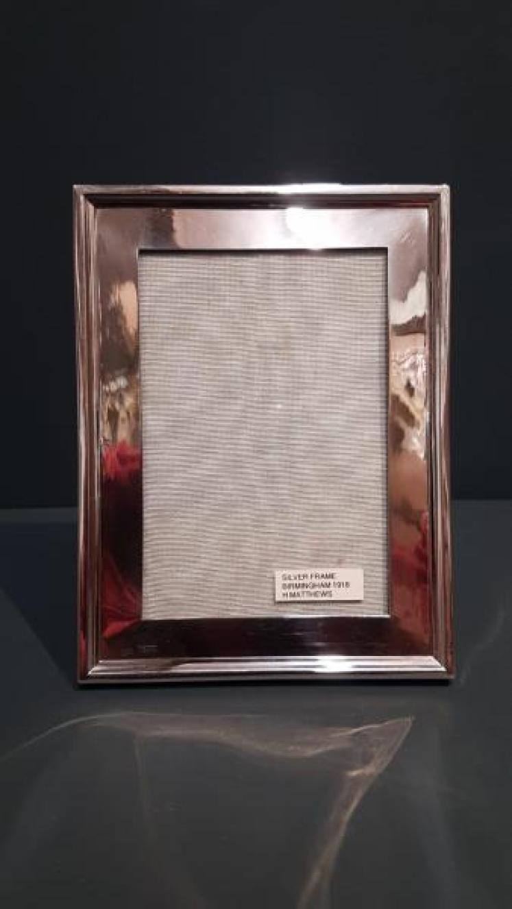 George V Silver Photo Frame - Image 2